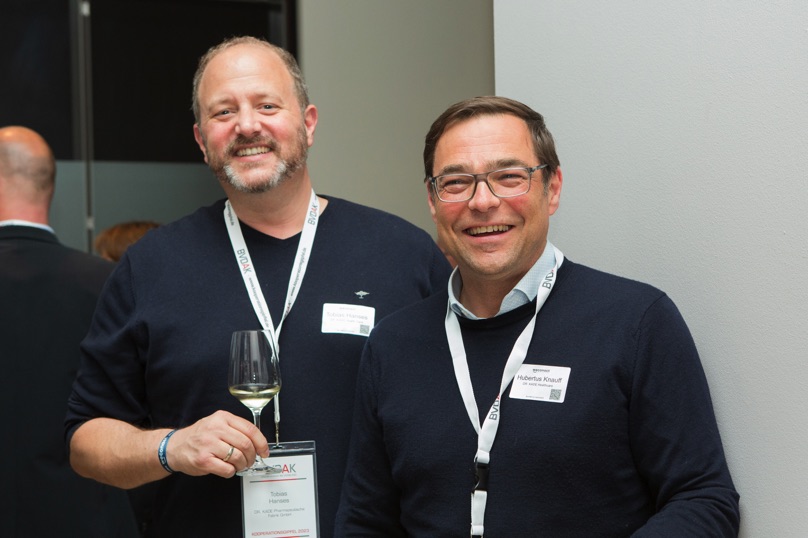 /images/slider-imgs-xs/028_Foto Loeffler_Weconact.jpg